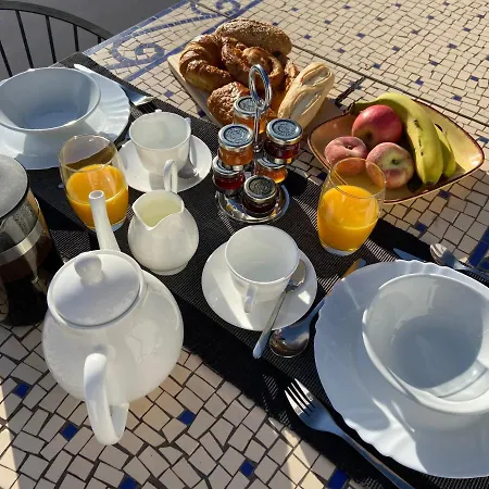 Frühstückspension Haza Redonda *